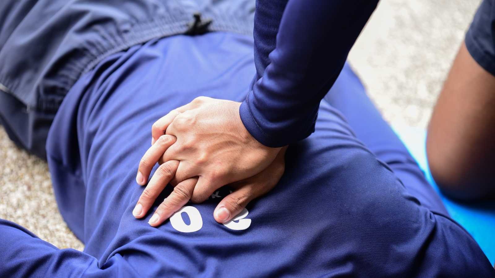 How to Perform CPR